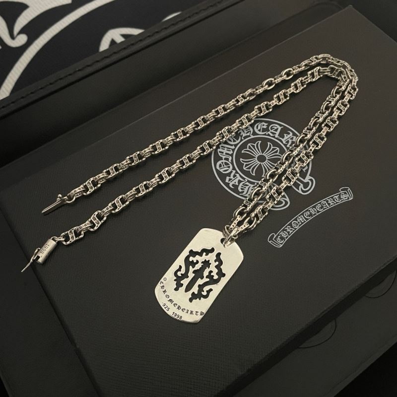 Ch*0me He**ts necklaces